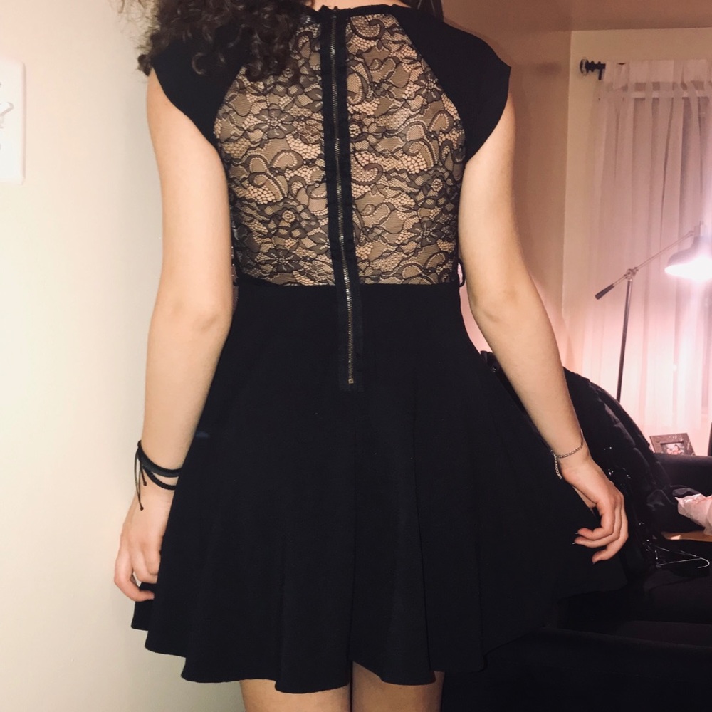 MONTEAU🖤 Be a bombshell 💣